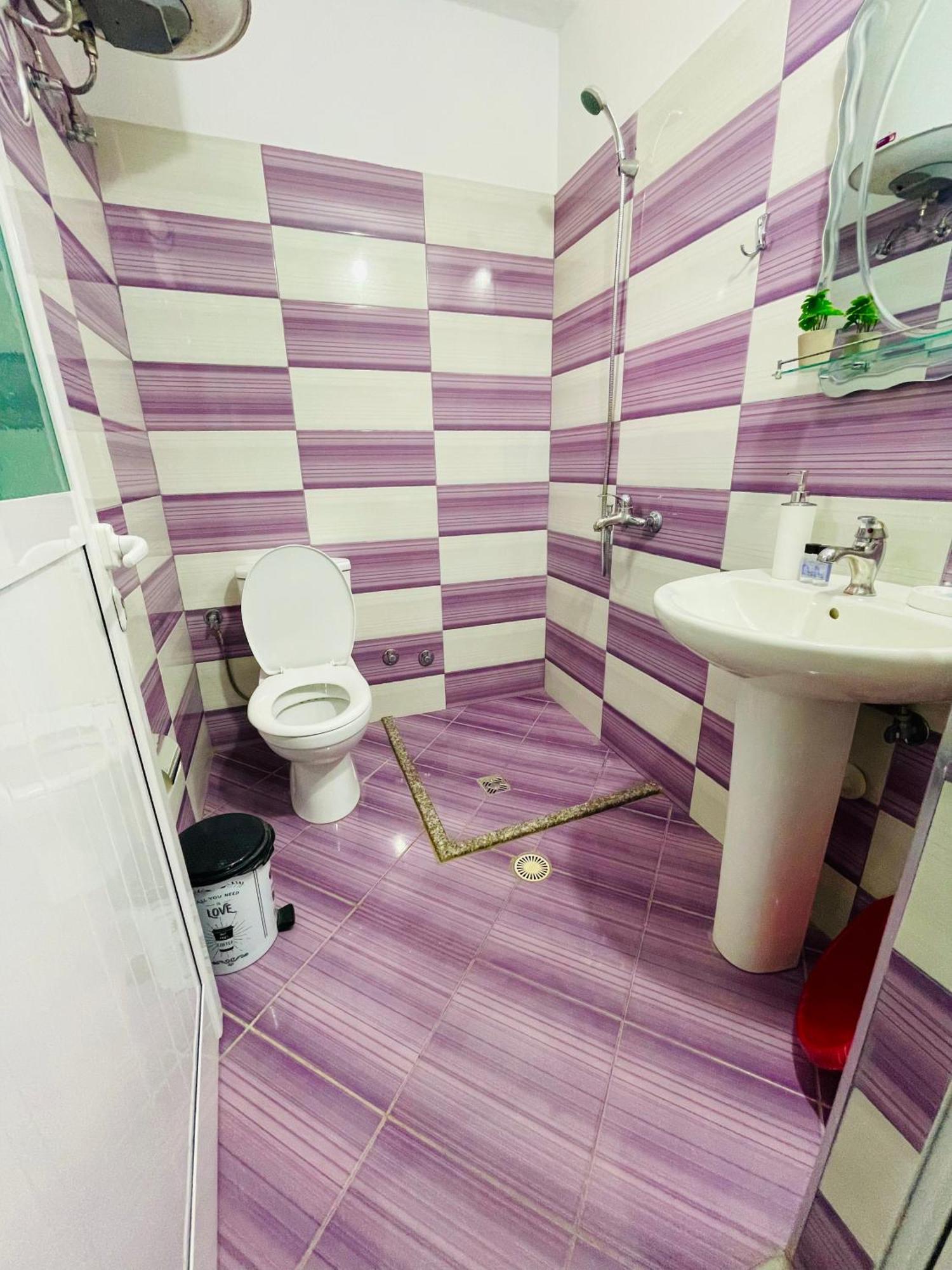 Guesthouse Dollomaja Ksamil Luaran gambar